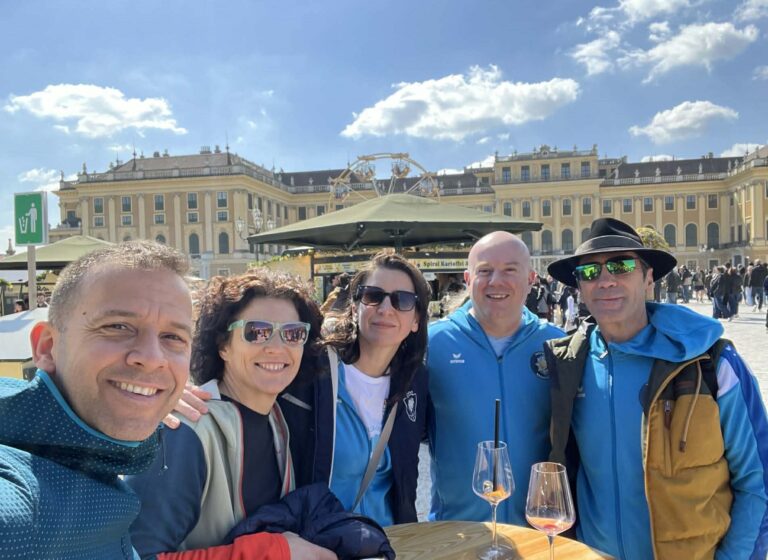 att.-6lURzJpLWYfkQ23ZJENnb11QqMmUC25Lon8EmLtkuo